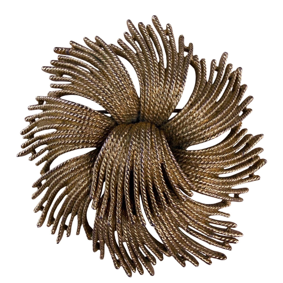 Monet Womens Gold Tone Metal Floral Fringe Brooch Pin Signed Vintage Jewelry