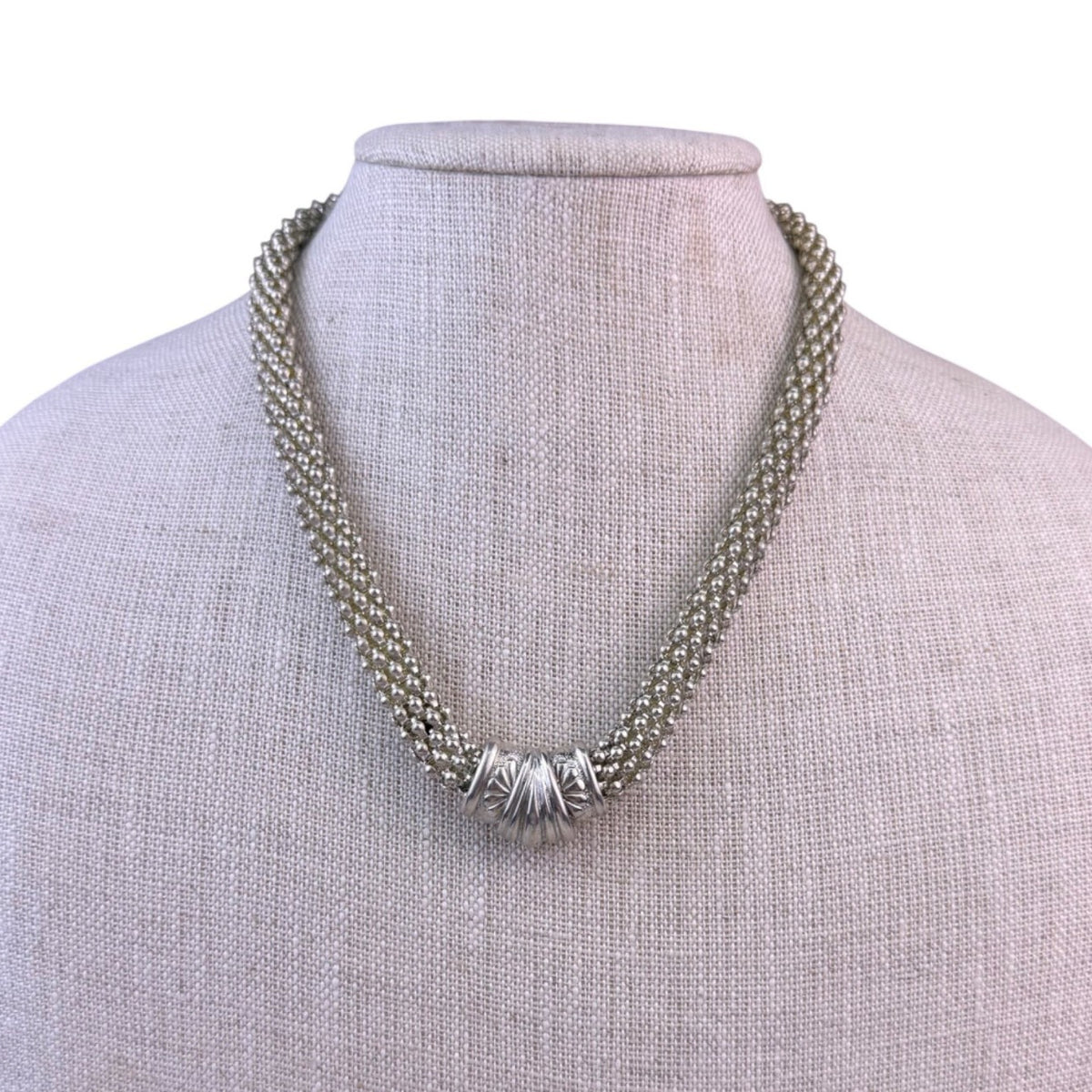 Vintage Silver Tone Mesh Choker Necklace Elegant Sculpted Bead Detail