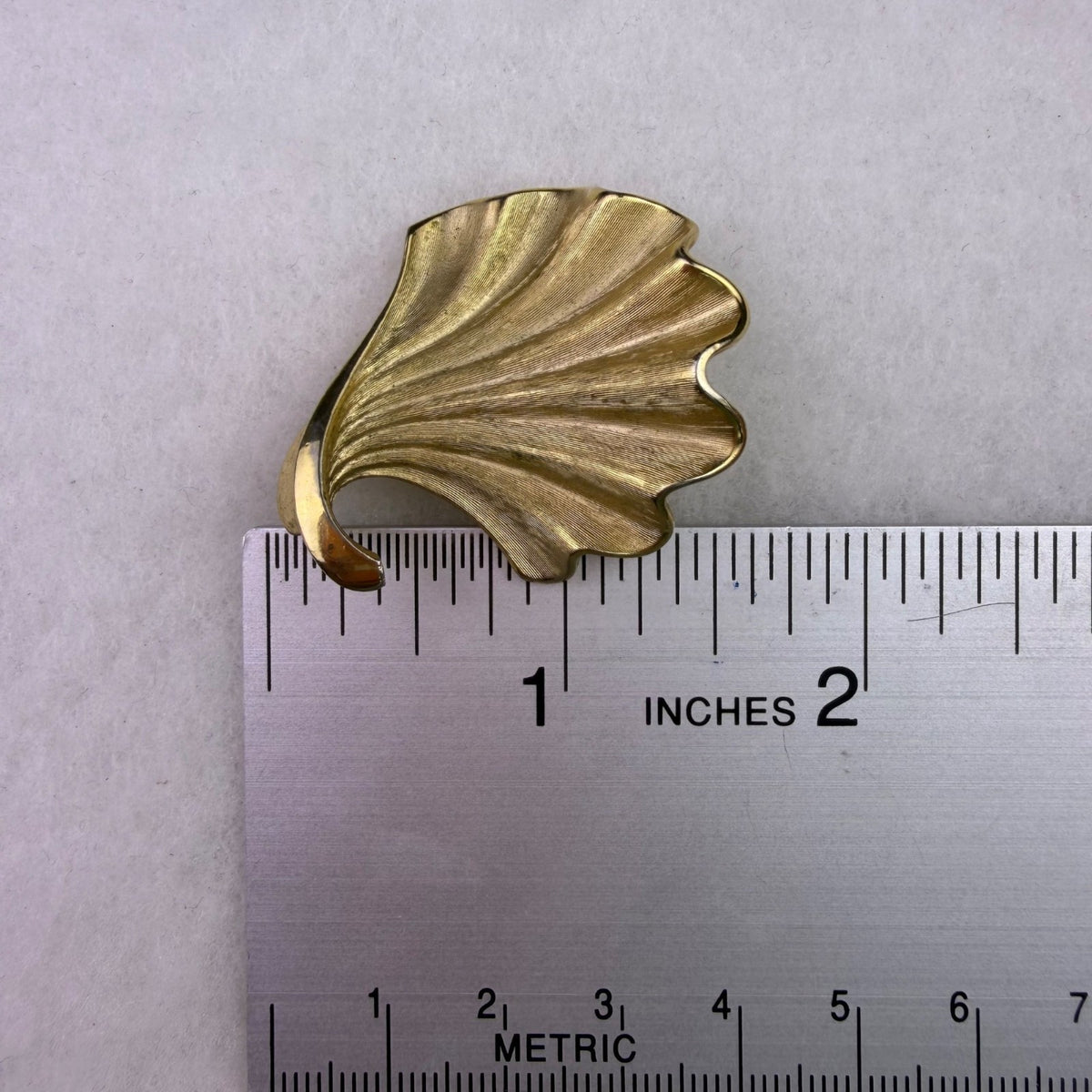 Trifari Gold Tone Textured Leaf Brooch Pin Polished Vintage Jewelry Signed