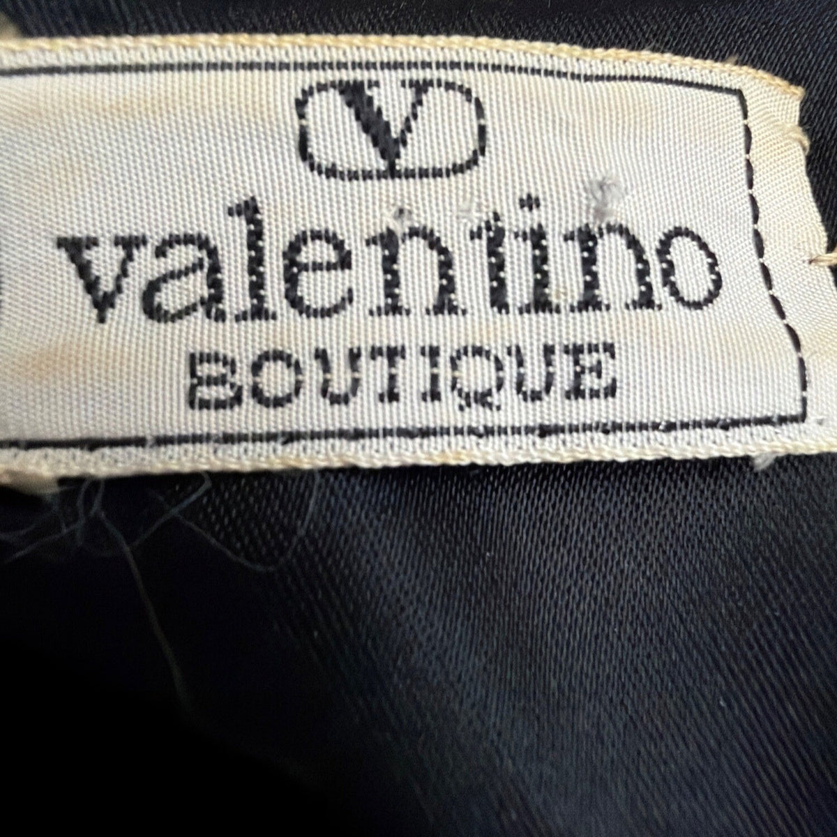 Valentino Womens Black Velvet Long Sleeve Fitted Dress  Italy Formal Size 10