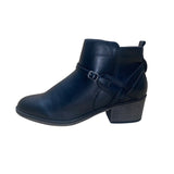 White Mt. Women’s Black Man-Made With Side Buckle Detail Ankle Boots Size 9.5M