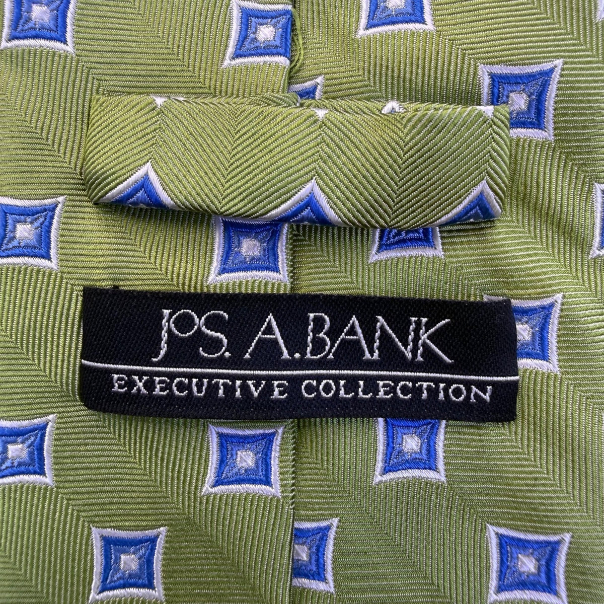 Jos. A. Bank Mens Green & Blue 100% Silk Geometric Pattern Tie