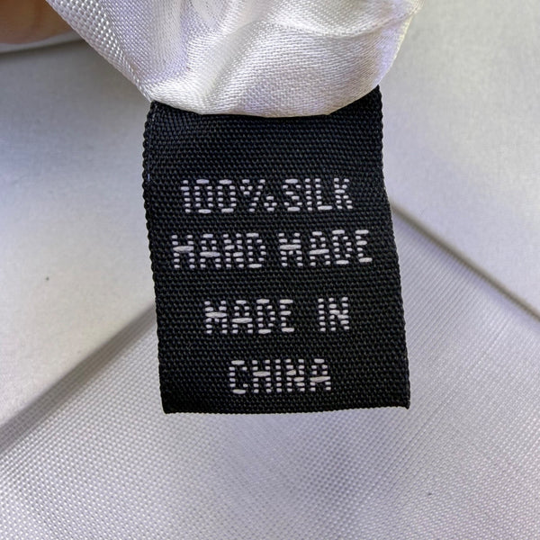 Jonathan Wachtel Mens White 100% Silk Necktie Elegant Formal Wear Accessory