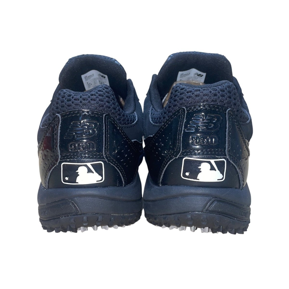 New Balance Men’s Black Lace-Up Breathable Baseball Cleats Size 9-4E Wide