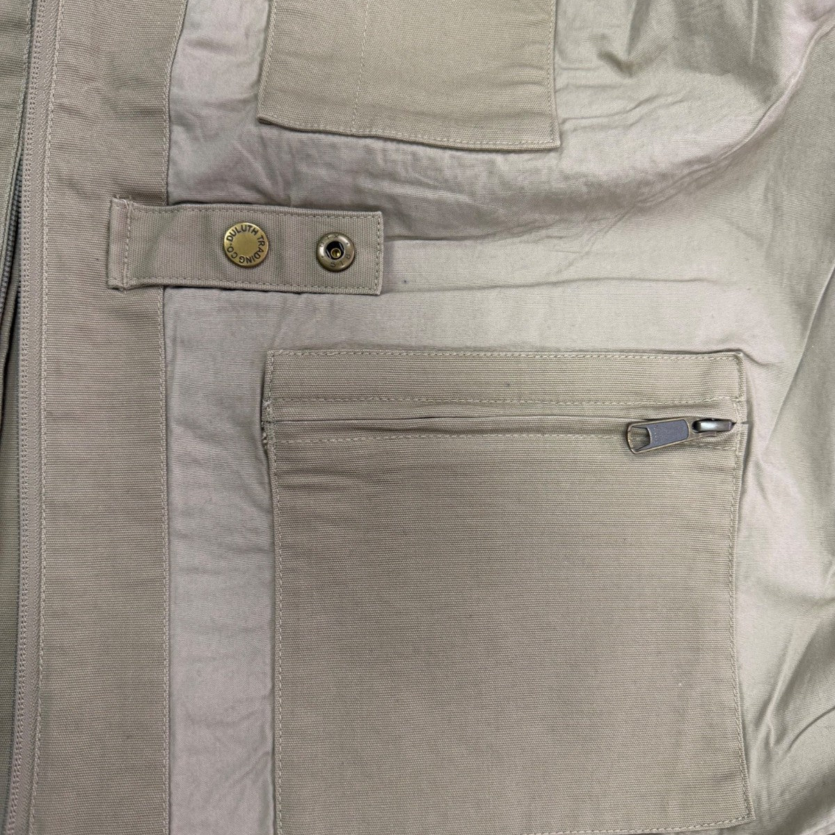 Duluth Trading Mens Tan Utility Vest Functional Storage Durable Zip Vest