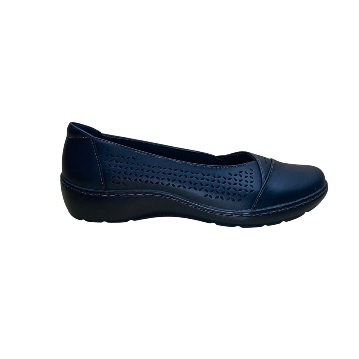 Clarks Women’s Black Leather Cora Iris Slip-On Wide Width Flat Shoes Size 7.5