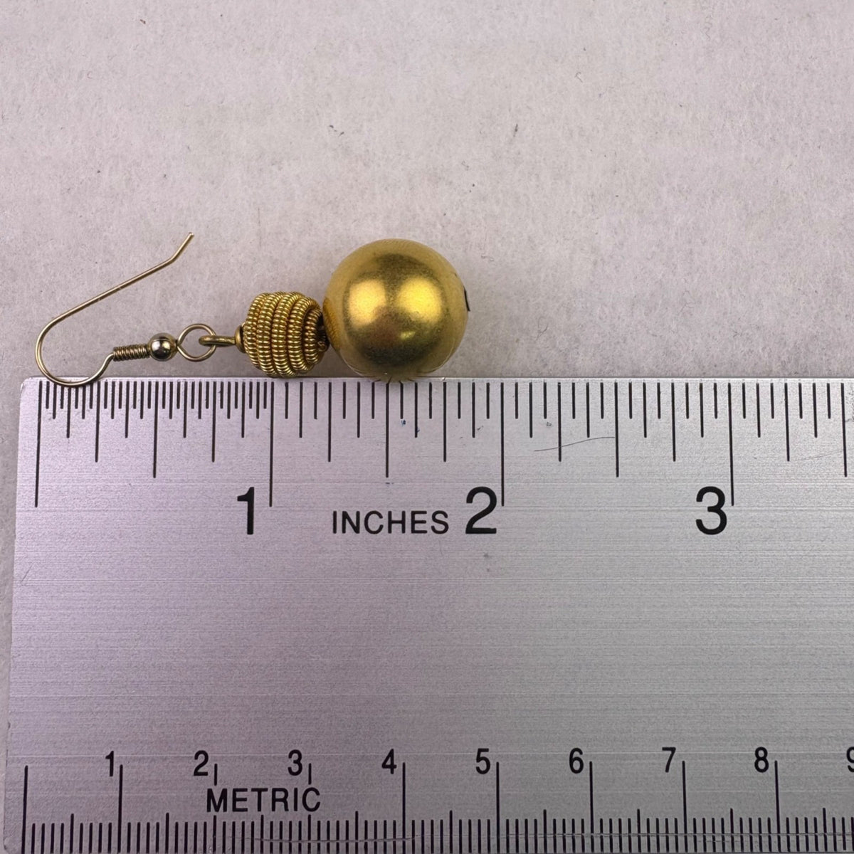 Vintage Gold Tone Metal Beaded Dangle Earrings Lightweight Hook Design