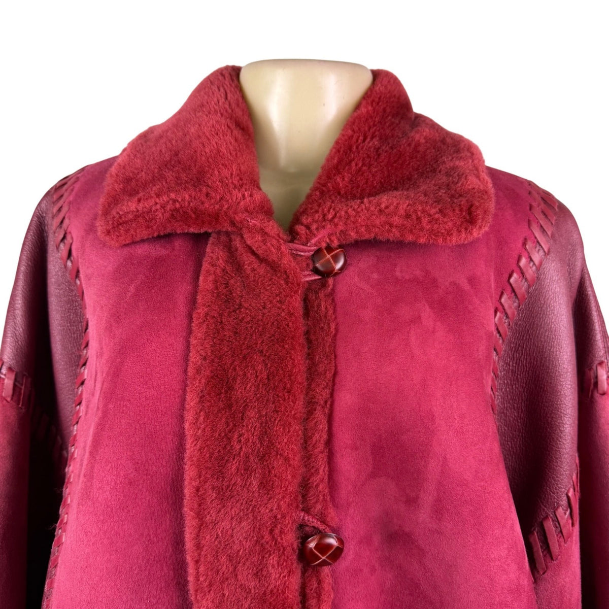 Oscar De La Renta Womens Red Shearling & Leather Long Coat Button Detail Size 8