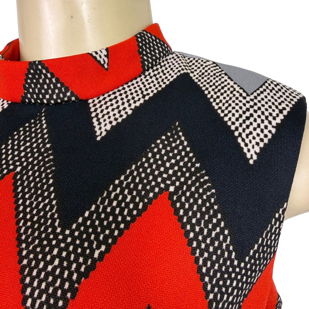 Chevron Pattern Womens Sleeveless Maxi Dress Red/Black/Gray Sz L