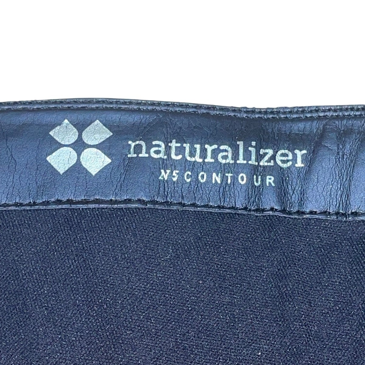 Naturalizer Women’s Black Leather Zippered Knee-High Riding Wynnie Boots Size 8M