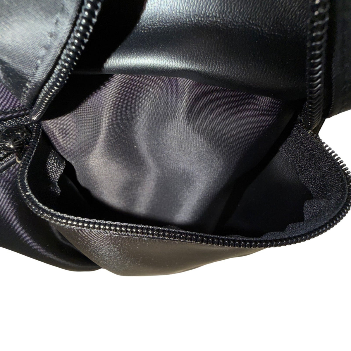 Samsonite Women’s Black Nylon Adjustable Strap Sling Utility Travel Bag