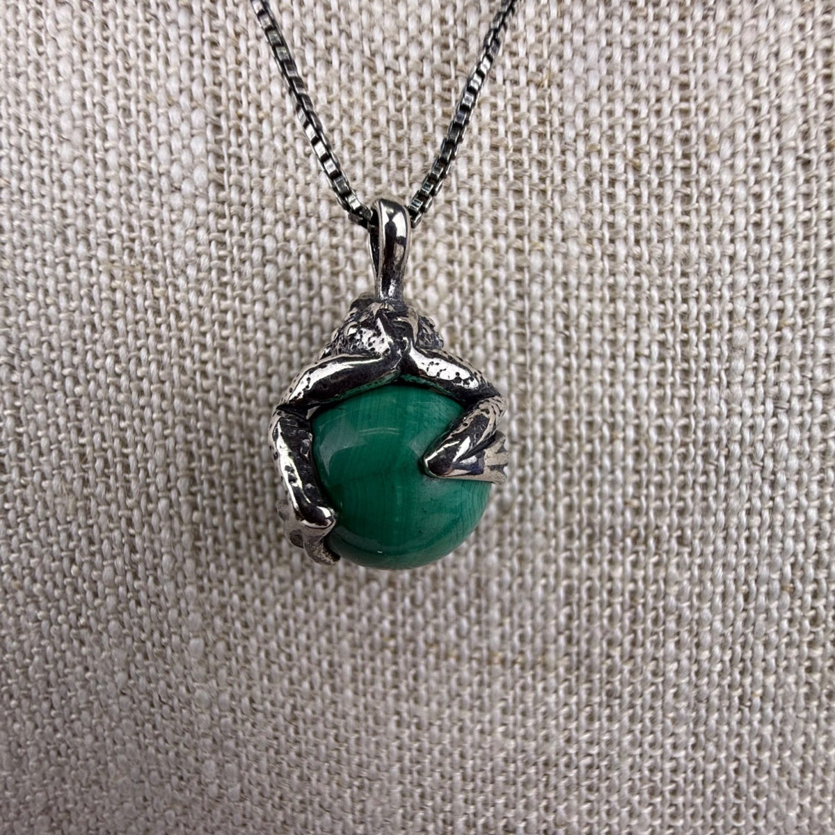 Sterling Silver 925 Womens Green Malachite Frog Pendant Necklace