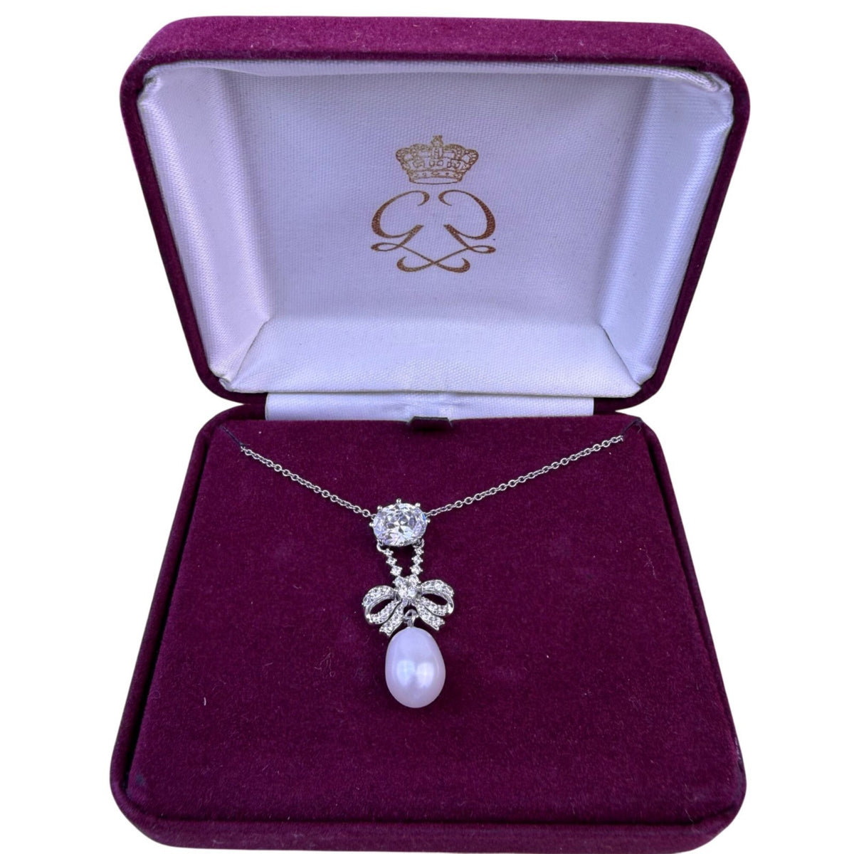GPK Womens Silver Tone Pearl Crystal Pendant Necklace