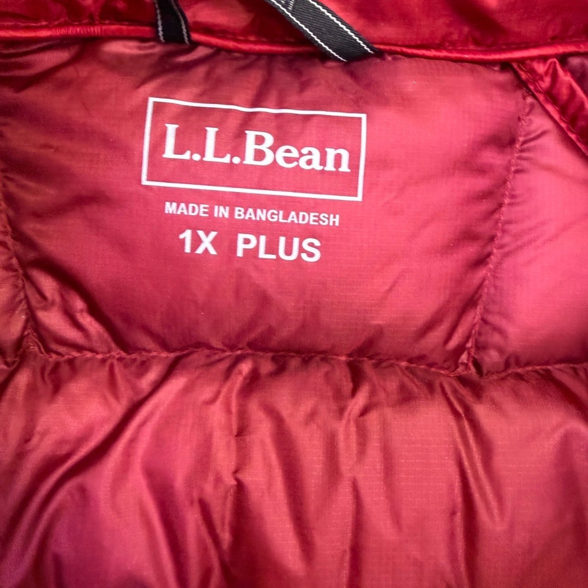 L.L. Bean Womens Red Ultralight 850 Down Jacket Water-Repellent  Goose Down Sz 1