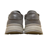 Clarks Women’s Gray Suede With Cushioned Insole Lace-Up Casual Sneakers Size 8