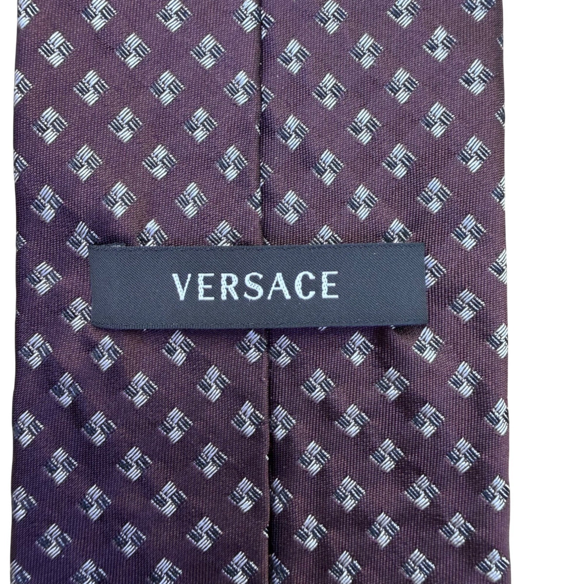 Mens Purple Silk Geometric Pattern Tie With Medusa Logo