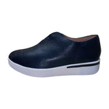 Gentle Souls By KC Women’s Black Leather Casual Slip-On Platform Sneakers Size 8