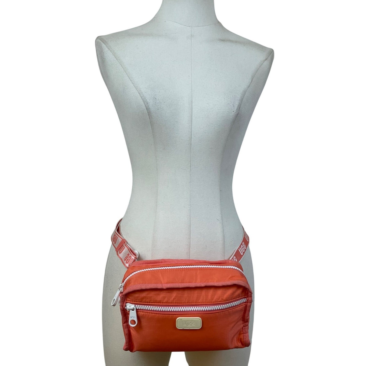 Ugg Women’s Orange Nylon Signature Logo Adjustable Strap Crossbody Bag Size S