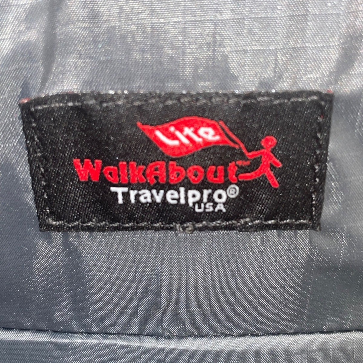 Travelpro Walkabout Lite Black Adjustable Strap Carry-On Rolling Travel Bag