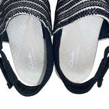 Clarks Women’s Black & White Cloudsteppers Striped Slingback Sandals Size 6.5M