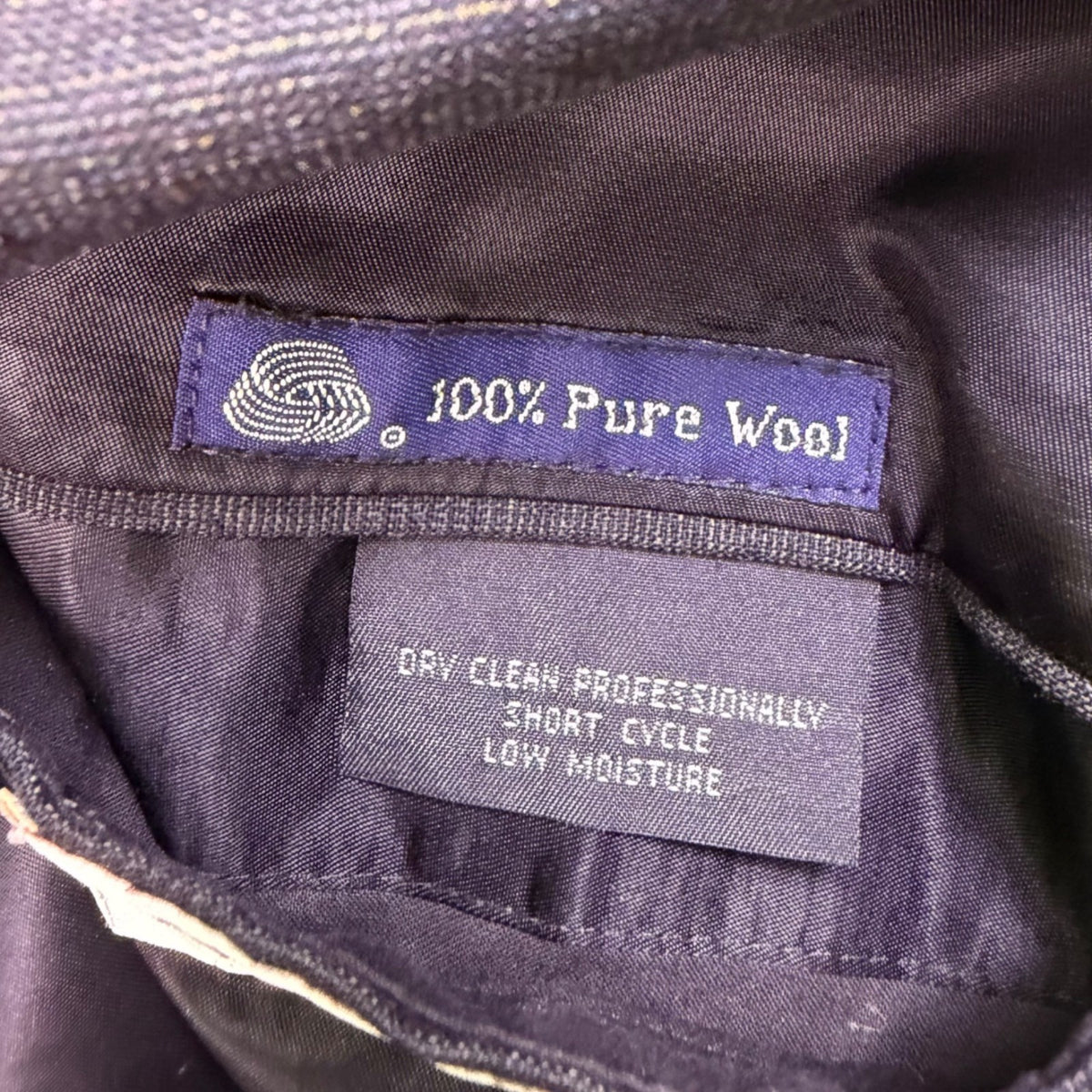Burberrys Men Navy Wool Pleated Dress Pants Classic Fit Tailored  Size 45x30