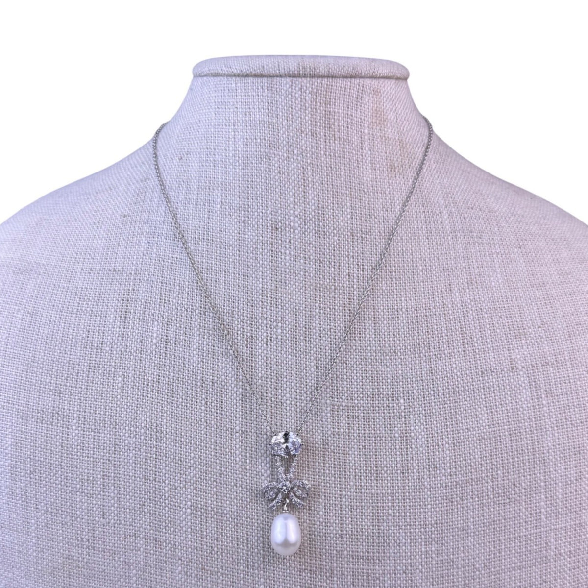 GPK Womens Silver Tone Pearl Crystal Pendant Necklace