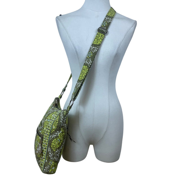 Vera Bradley Women’s Green Quilted Adjustable Strap Floral Pattern Crossbody Bag