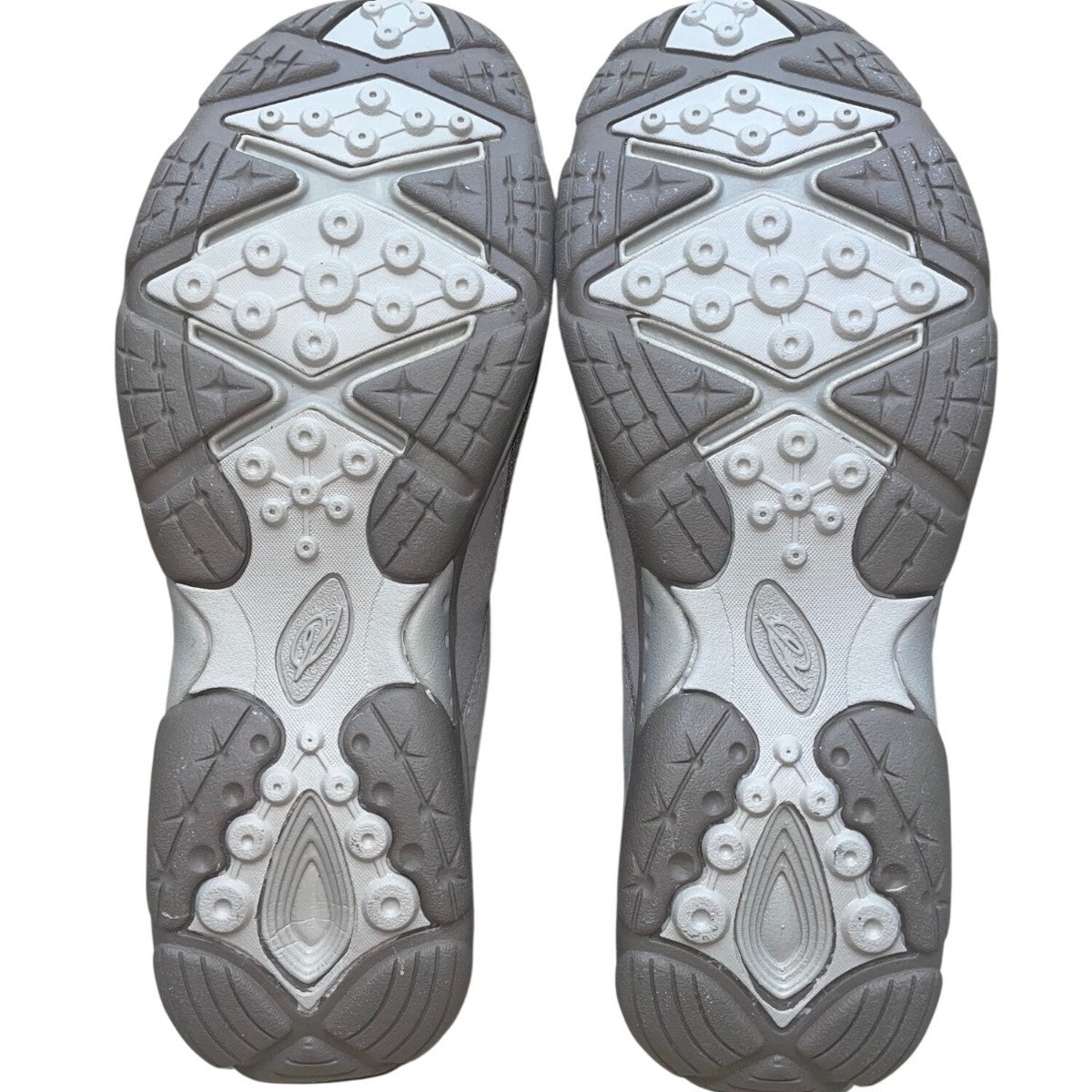 Easy Spirit Women’s Gray Slip-On Mesh & Suede Ezcool Comfort Clogs Size 10