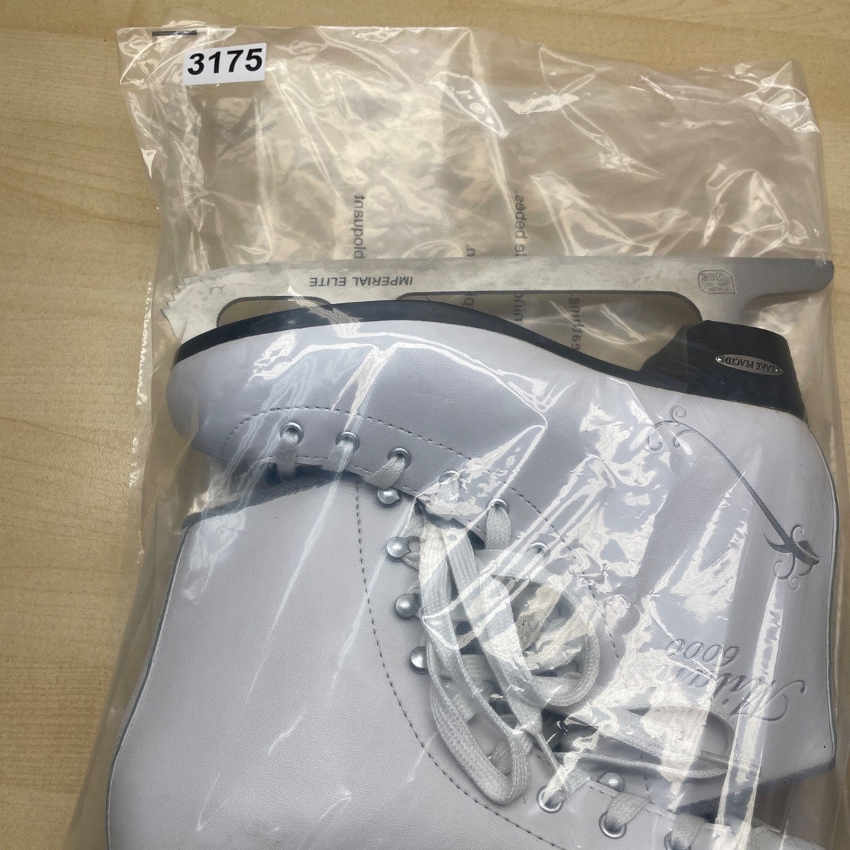 Lake Placid Women’s White Leather Imperial Elite Blades Ice Skates Size 7