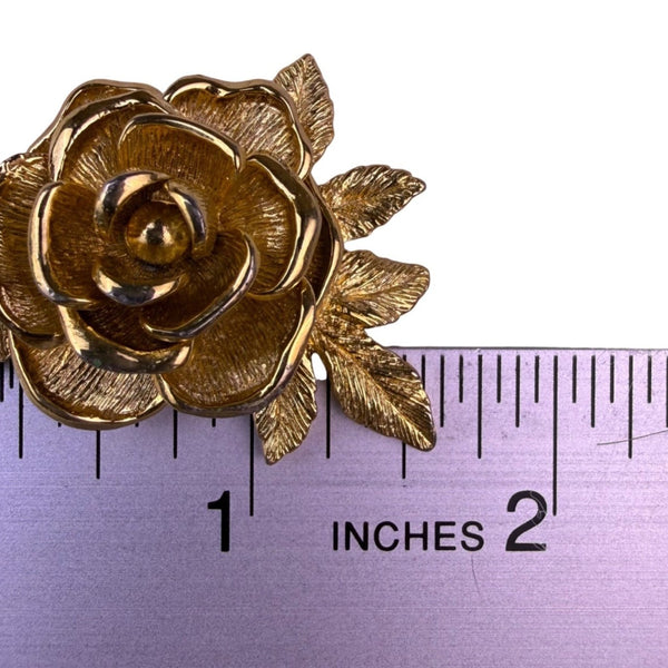 Sarah Coventry Womens Gold Tone Metal Rose Brooch Vintage Floral Accessory