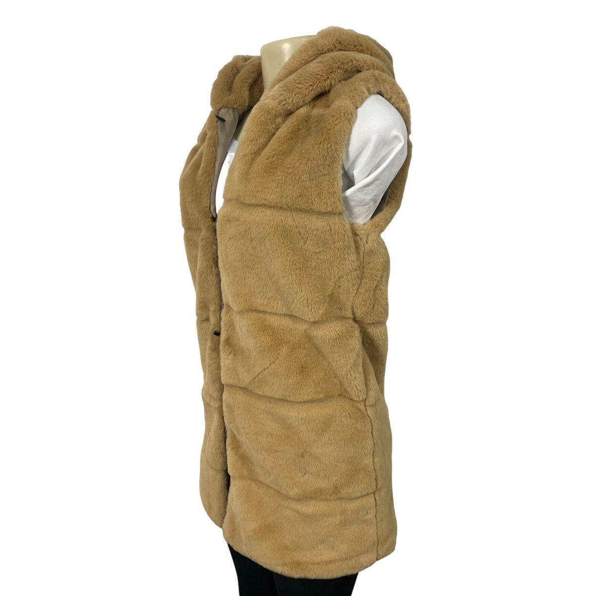 Women's Sand Brown Faux Fur Vest Qiye Size M, hook and eye clousure