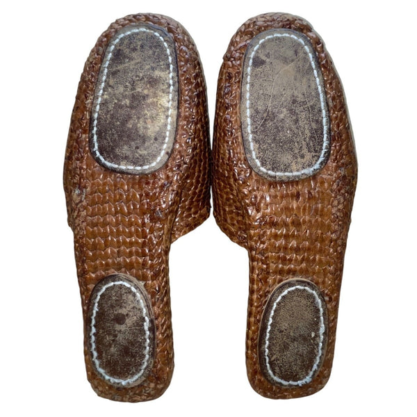 Women’s Brown Woven Leather Slip-On Textured Mule  Shoes Size Aprox US9