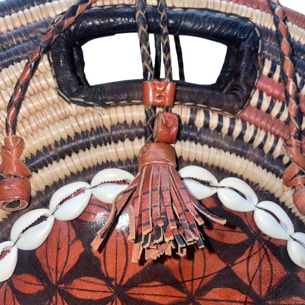Women’s Woven Straw & Leather Multicolor Round Handbag With Cowrie Shell Trim