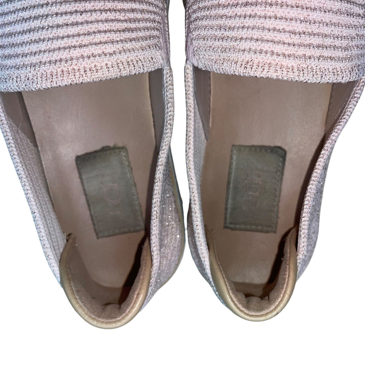 UGG Women’s Pink & Gold Knit Slip-On Sammy Flat Sneakers Size 7.5