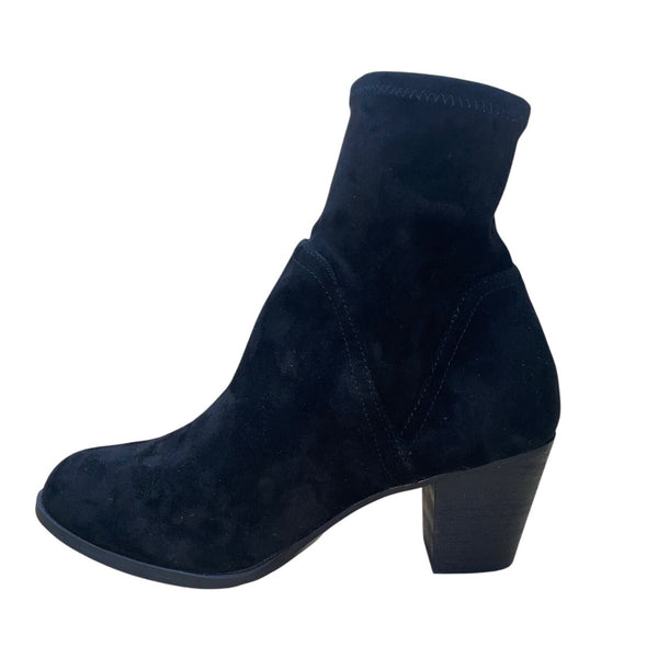 D Vita Women’s Black Suede Heeled Side Zipper Cerby Ankle Boots Size 9