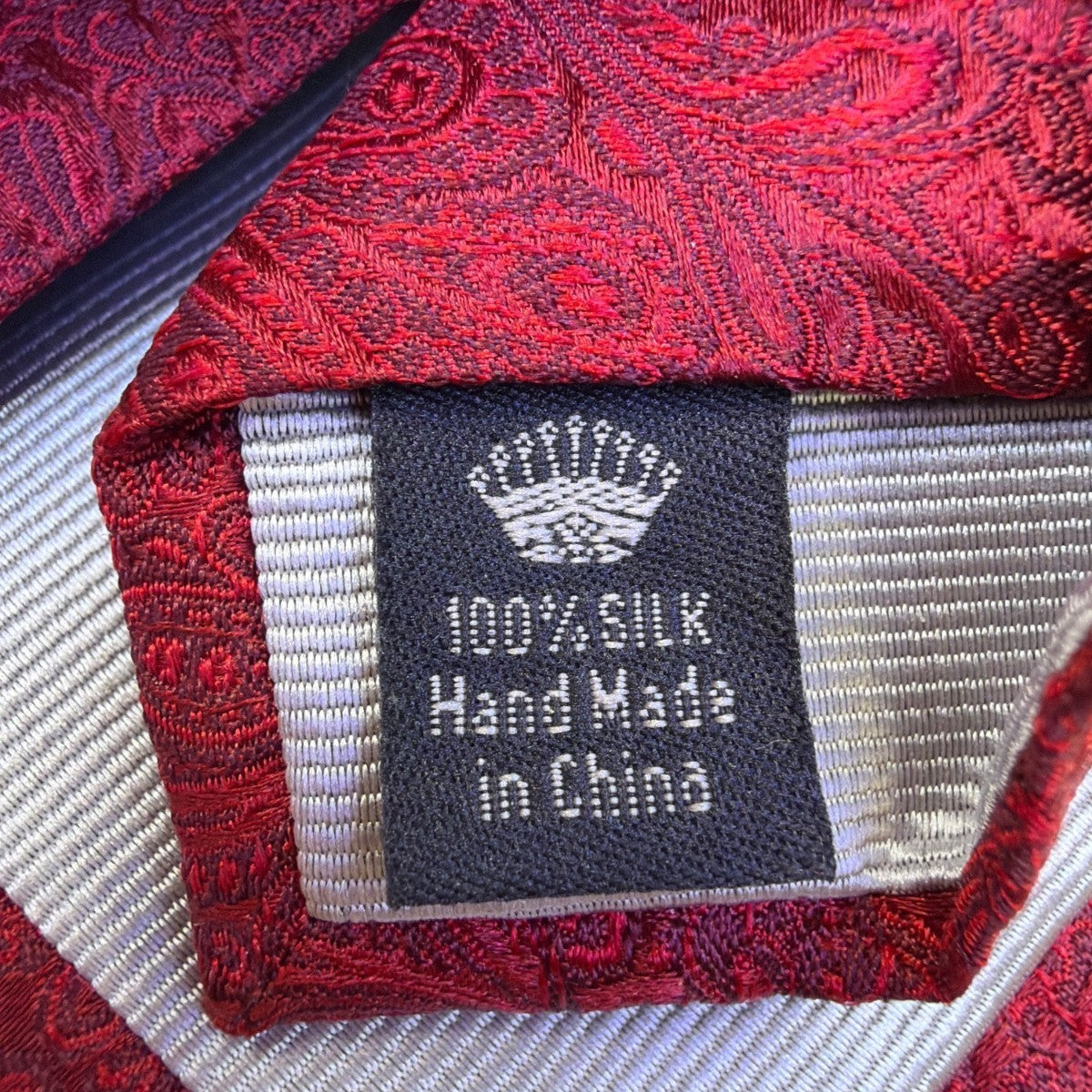 Countess Mara Mens Red Paisley Silk Handmade Necktie Luxurious Pattern