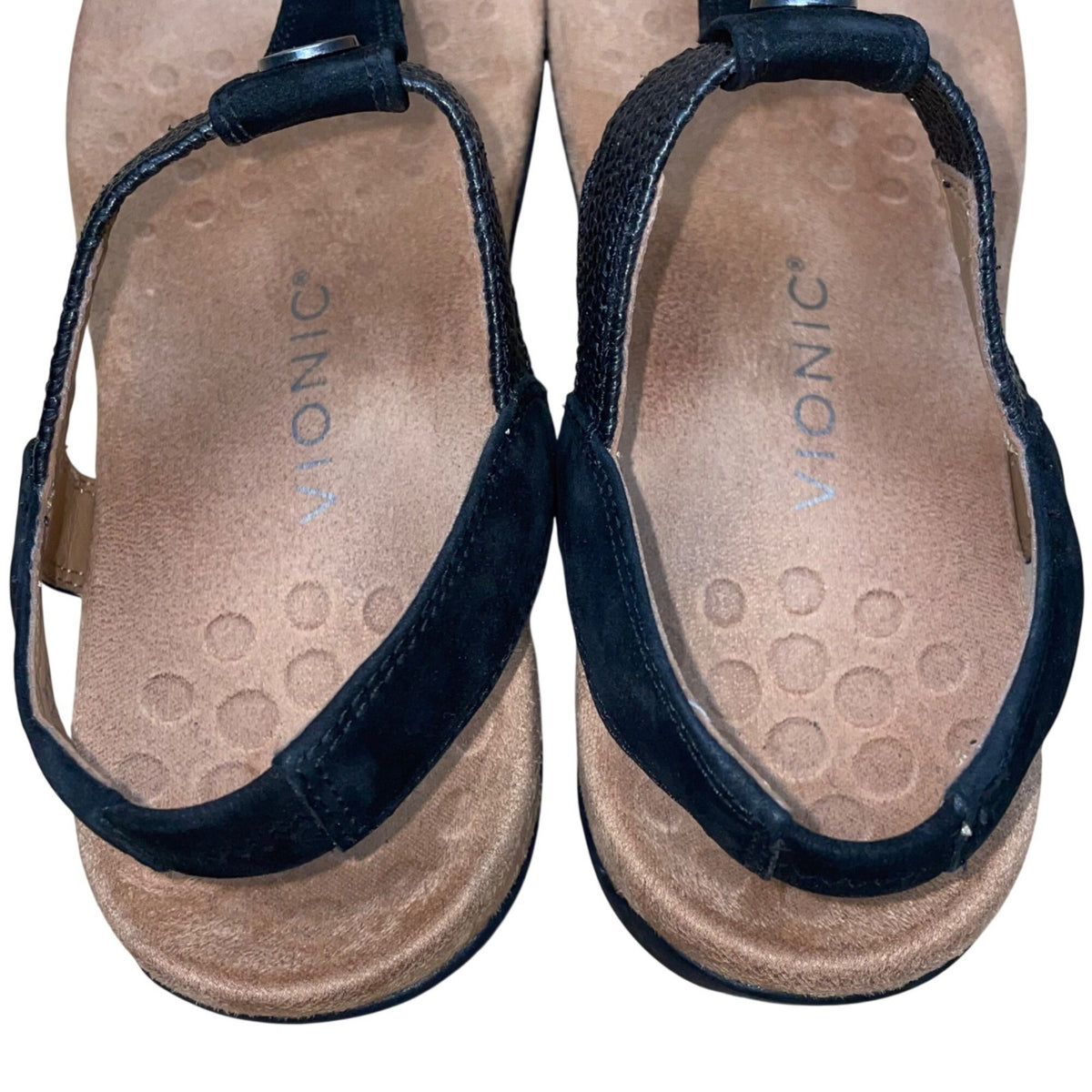 Women’s Black Faux Leather Elastic Thong  Brea Sandals Size 8