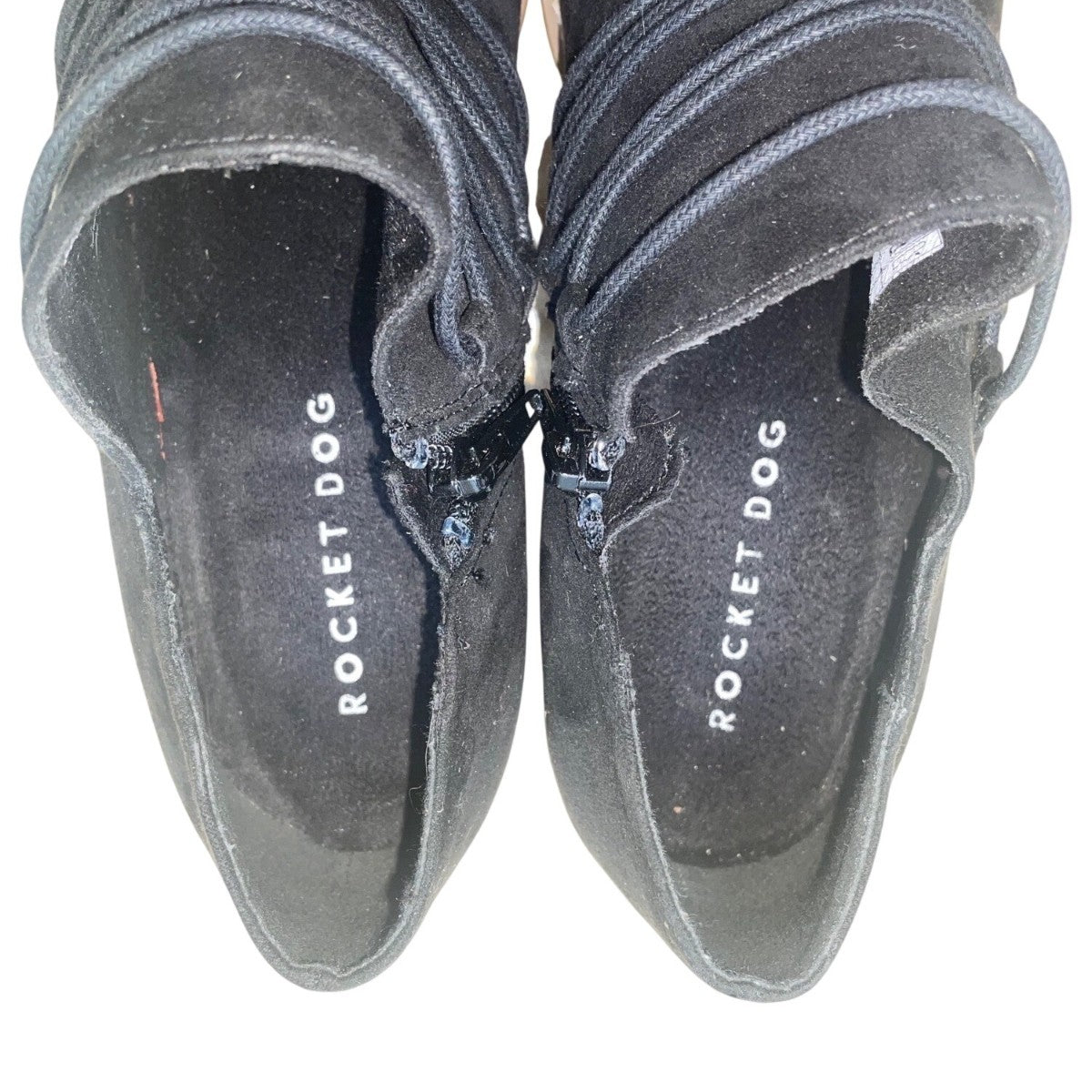 Rocket Dog Women’s Black Suede Stacked Heel Slip-On Ankle Booties Size 9.5