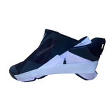 Nike Men’s Black Mesh White Mesh collapsible-heel FlyEase Sneakers Size 11.5