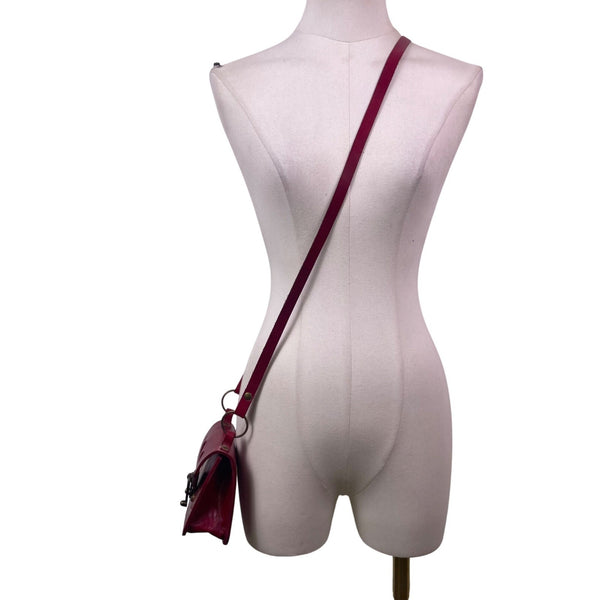 Handmade Women’s Red Leather Floral Brass Clasp Adjustable Strap Crossbody Bag