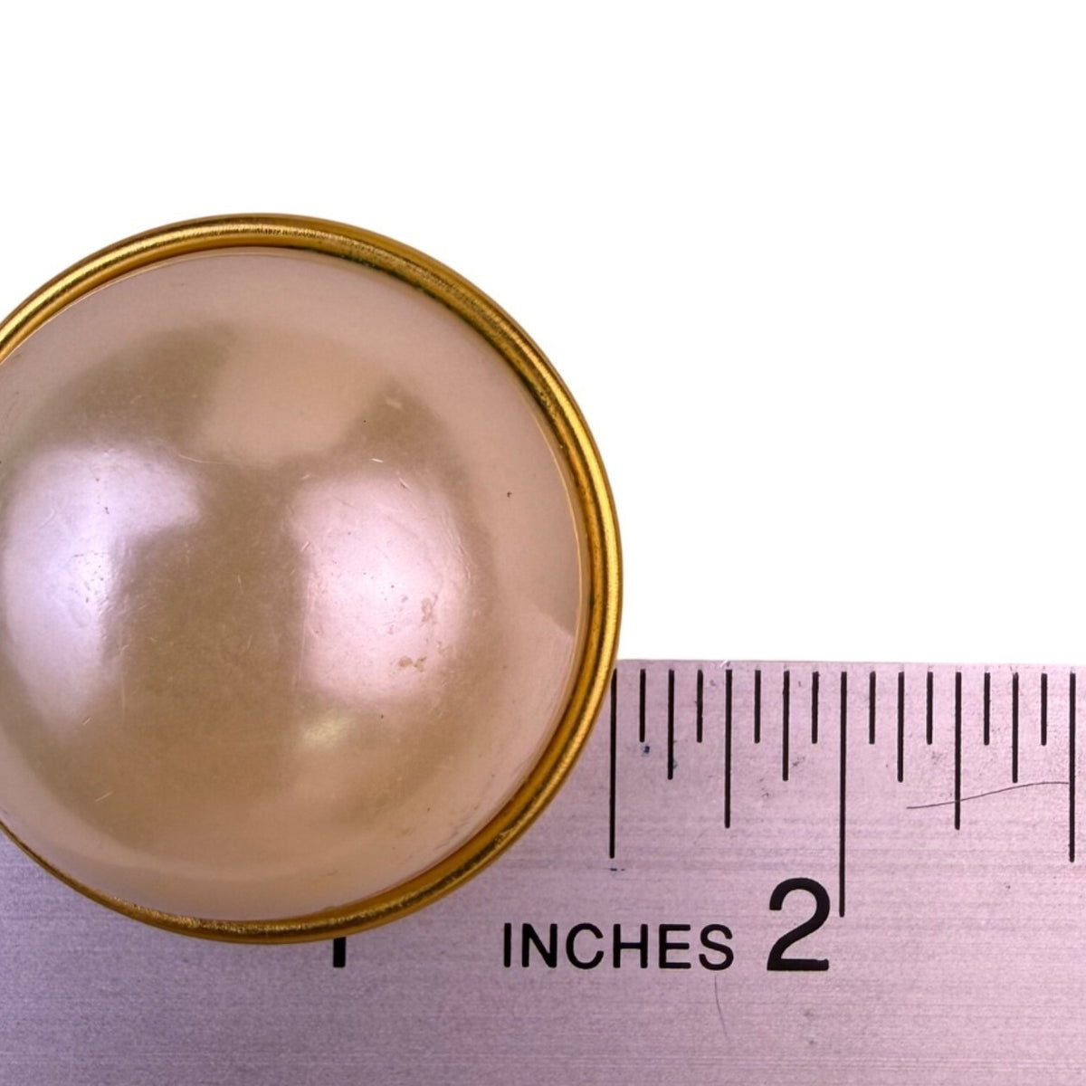 Kenneth Lane Womens Gold Tone Faux Pearl Clip-On Earrings Vintage Round Design