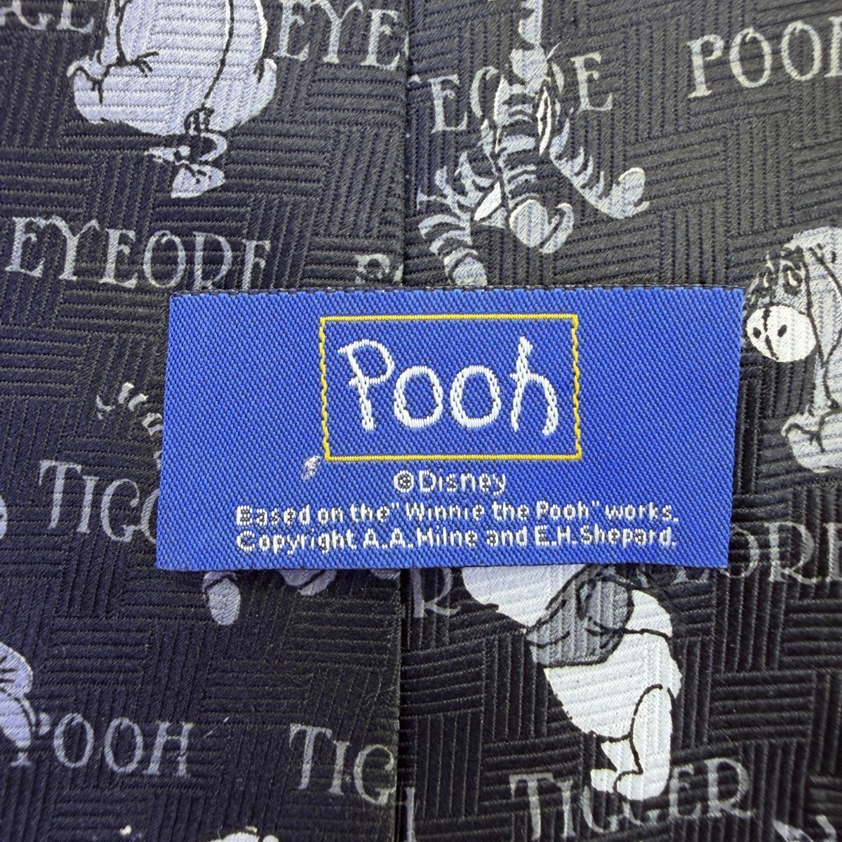 Disney Men Black Polyester Winnie The Pooh & Friends Pattern Novelty Tie