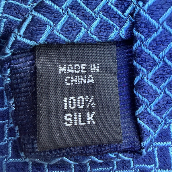 Michael Kors Mens Blue Silk Geometric Pattern Necktie Elegant Design Brand Label