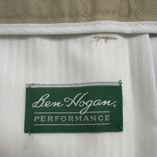 Ben Hogan Mens Beige  Performance Golf Shorts Easy Care & PowerWick Size 36