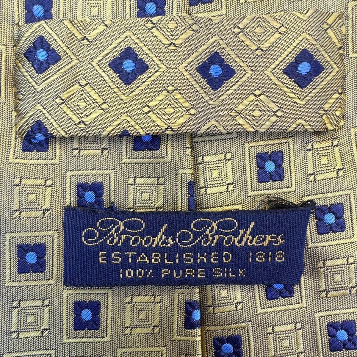 Brooks Brothers Mens Gold & Blue 100% Silk Patterned Geometric Design Tie