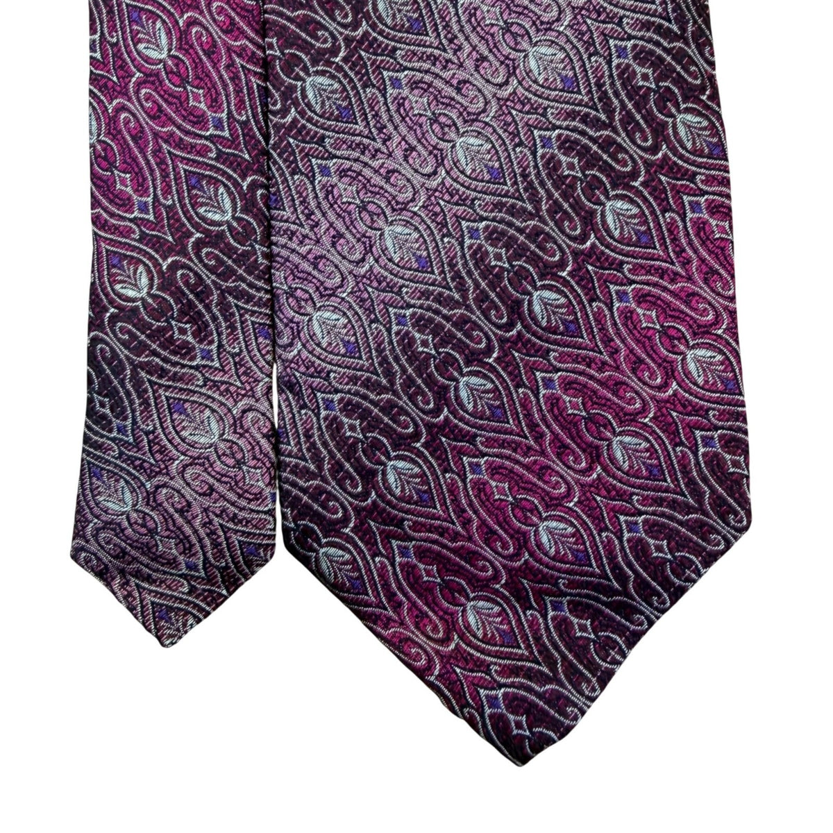Smithsonian Institution Mens Magenta Purple 100% Silk Paisley Pattern Tie