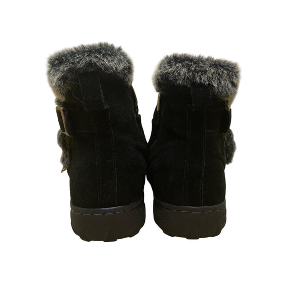 Khombu Women’s Black Leather Faux Fur Winter Buckle Accent Ankle Boots Size 8M