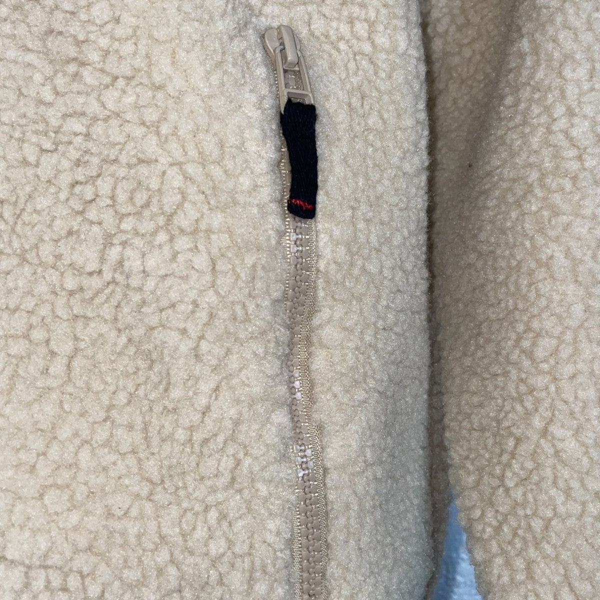 NWT BDG Fluffy  Sipper Casual Light Brown Men's Full Zip Polyester Jacket Size L