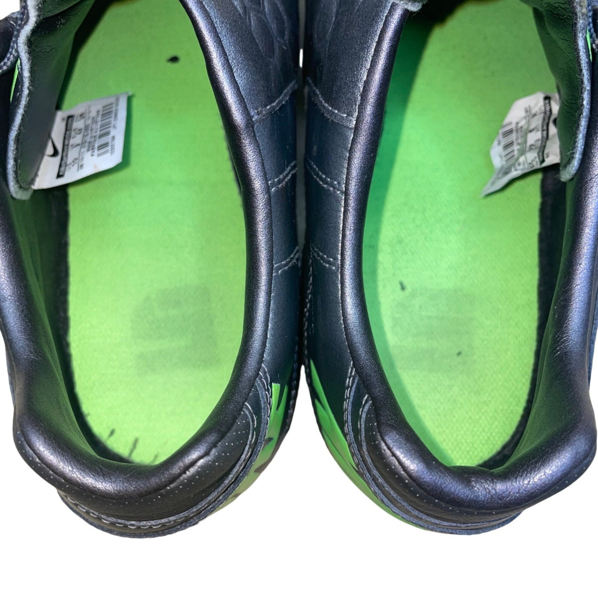 Nike 5 Men’s Gray & Green Bomba Pro Turf Soccer Cleats Shoes Size 10