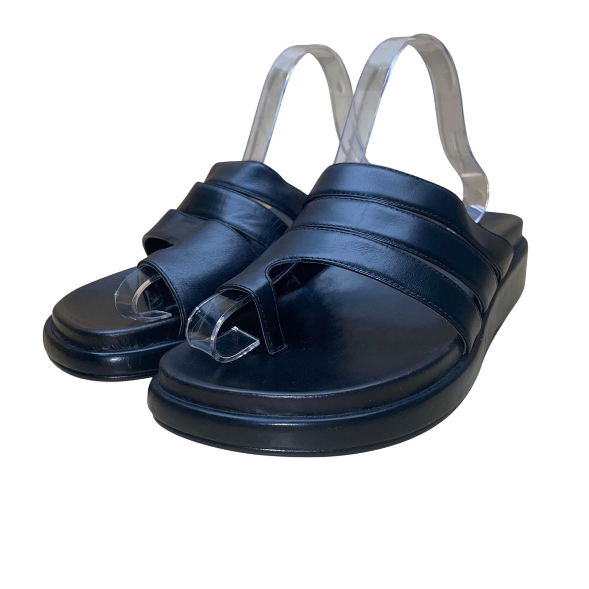 Harvé Benard Women’s Black Leather Slide Sandals Toe Loop Comfort Sole Size 10M
